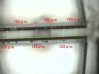 2枚刃の位置確認(間隔の測長)